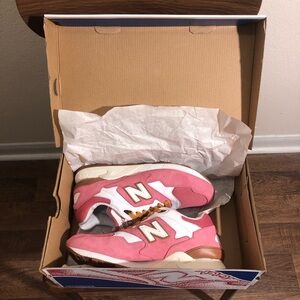 New Balance Size 9D Medium Classic Men Shoes ML878RMC Athletic Sneakers Pink